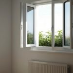 open raam om te ventileren