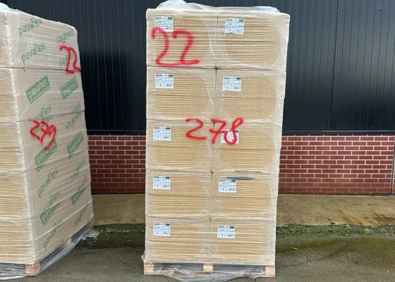 Outletpartij 278 Pavaflex houtvezelisolatie Rd:5.75 1220x575x220mm 20st (=14,00m²)
