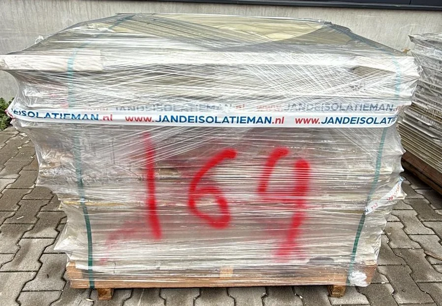 Outletpartij 164 Knauf Brio 18 MW 1200x600x18+10mm (=39,6m2)