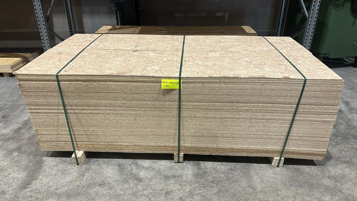 B-keus OSB 2400x600x7 mm rechte kanten (=1,44 m²)
