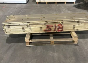 Outletpartij 518 Ventilatielatten 2100x48x21 (125st)