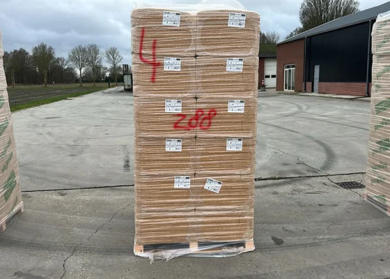 Outletpartij 288 Pavaflex houtvezelisolatie Rd:1,05 1220x575x40mm 120st (=84,15m²)