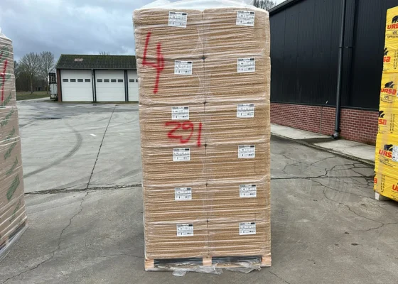 Outletpartij 291 Pavaflex houtvezelisolatie Rd:1,05 1220x575x40mm 120st (=84,15m²)