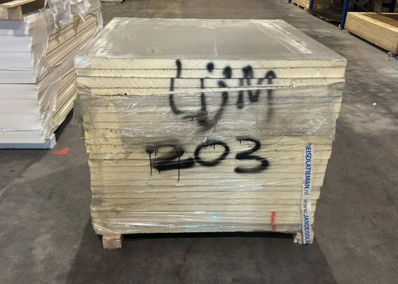 Outletpartij 203 B-keus PIR isolatie 1200x1200x80mm 12st (=17,28m²)